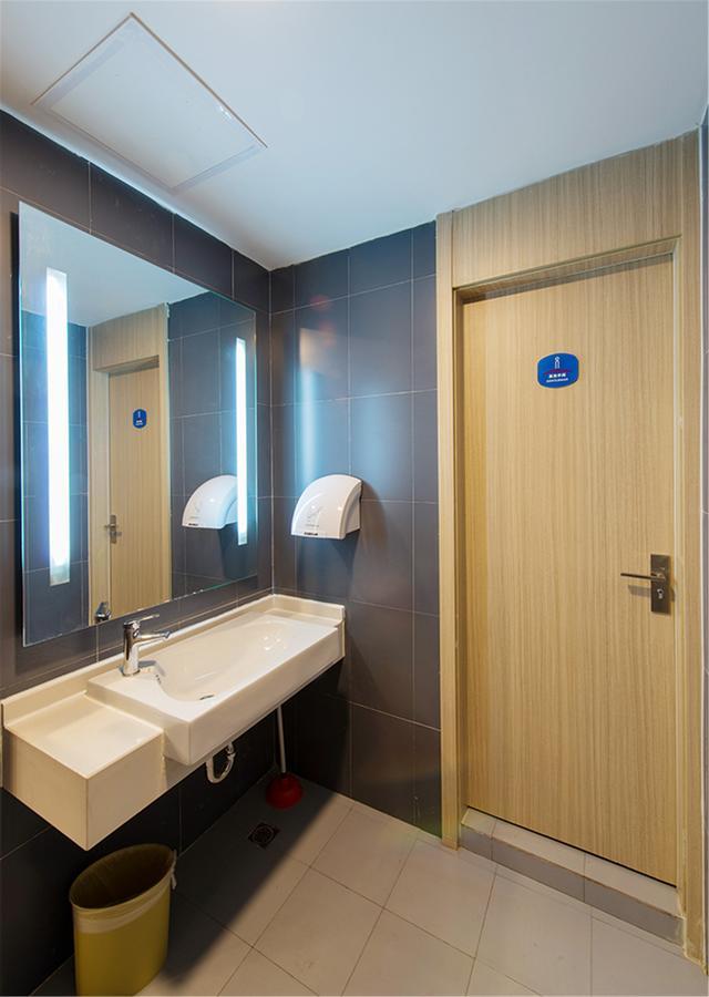 Hanting Hotel Zhuhai Qinglu Middle Road Εξωτερικό φωτογραφία